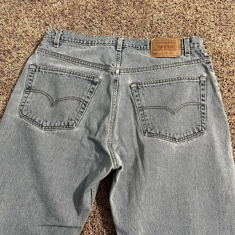 Vintage Levis 505 Jeans Mens 38x30 Light Wash Denim Regular Fit Straight Leg 90s